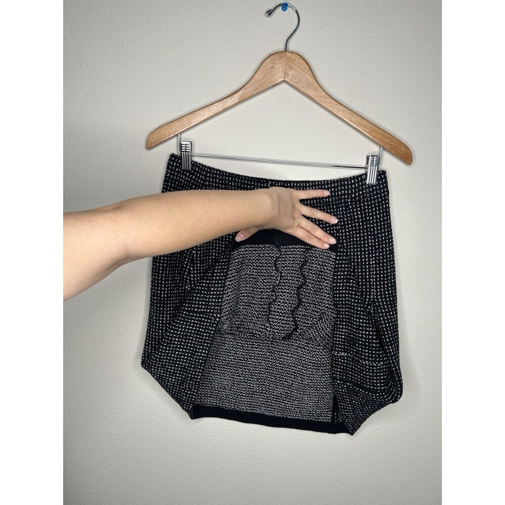 St John Collection Marie Gray Monochromatic Pleated Knit Pencil Preppy Skirt 8 - Picture 3 of 9